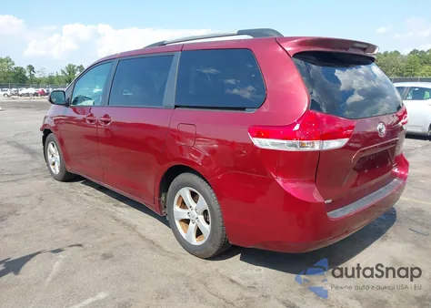 2013 Toyota Sienna Le V6 8 Passenger from USA, damaged, VIN 5TDKK3DC4DS393304